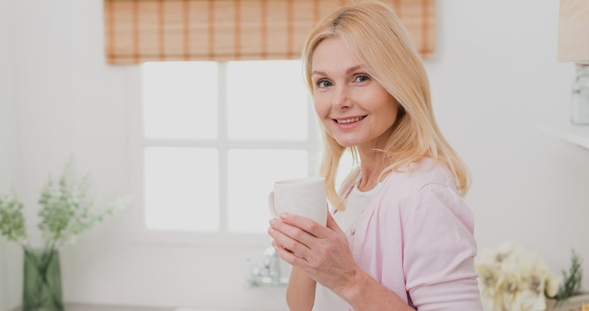 From Invisible to Vibrant: How One Woman Revived Her Glow Without Needles or Filters.